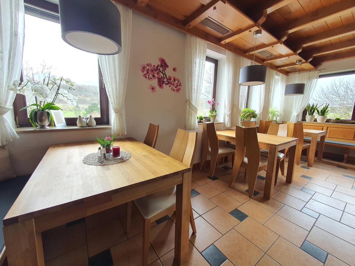 Landhaus Oberaurach エクステリア 写真